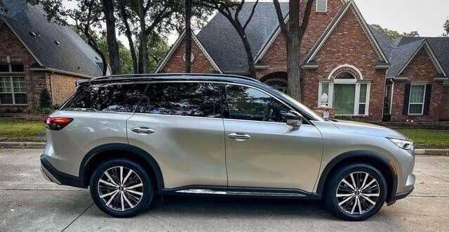 宝骏桑塔纳车长5127mm的豪华SUV，三排7座布，网友：国产无人问津？月薪千