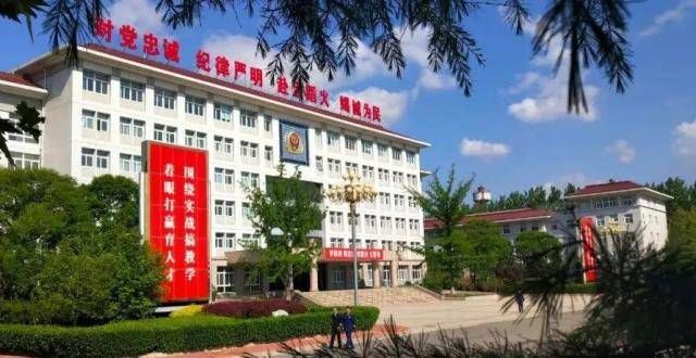 什么学哲学消防救援学院招聘老师，您的亲友符合条件吗？农民工