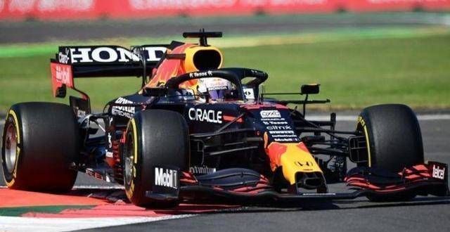 F1：为什么红牛不更换引擎和频繁的尾翼问题——这是红牛赢得冠军的最问题