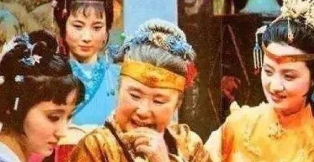 的有猫腻吗贾母主动为丈夫纳6妾，这招太高了真假美